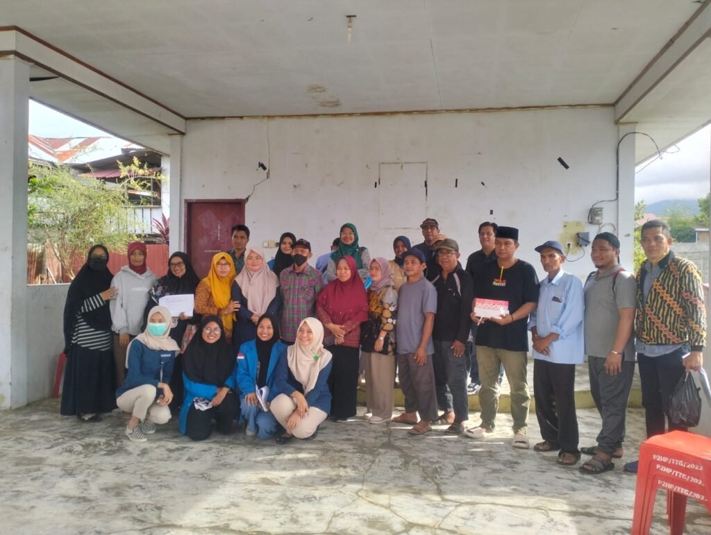 Sosialisasi Dalam Rangka Meningkatkan Pemahaman Masyarakat Terhadap program Jaminan Kesehatan Nasional (JKN) di Kelurahan Pengawu – Kelurahan Pengawu